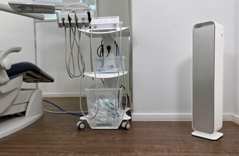 UV-C Sterilon Flow 72W with safety screw & hour counter