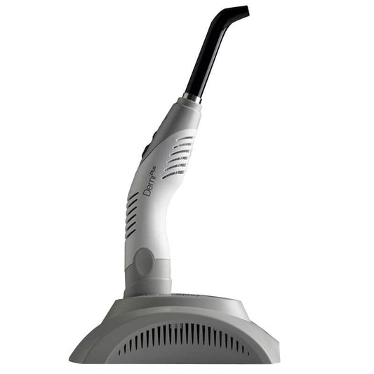 Demi Plus